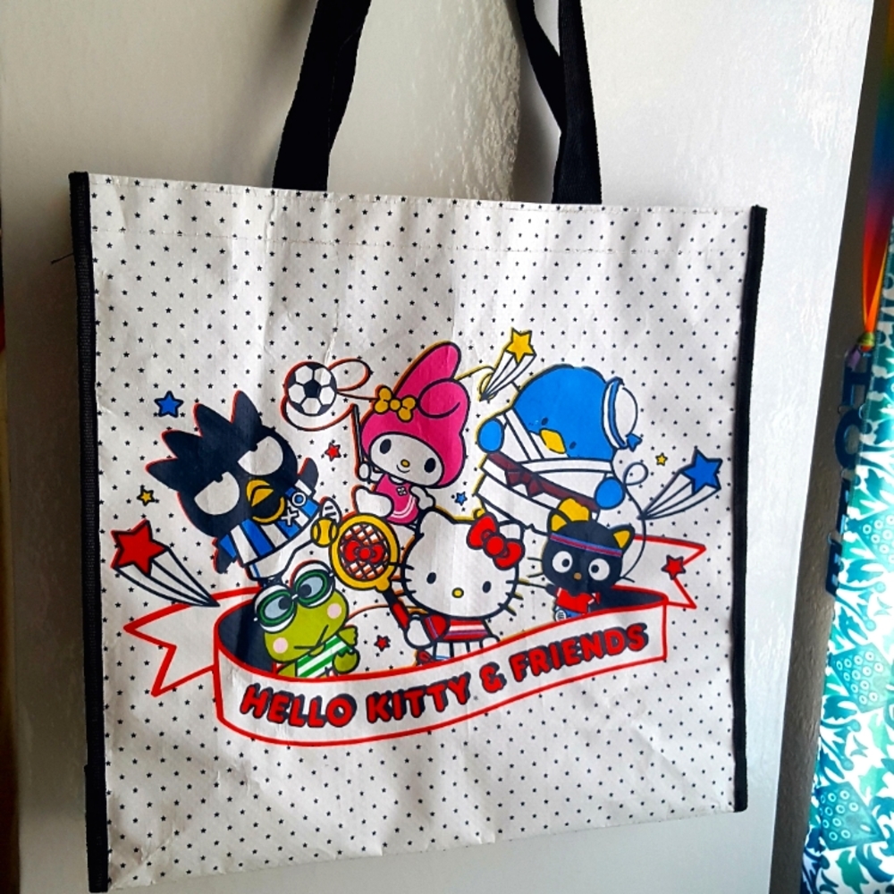 Large Hello Kitty World MarketTote - Picture 2 of 7